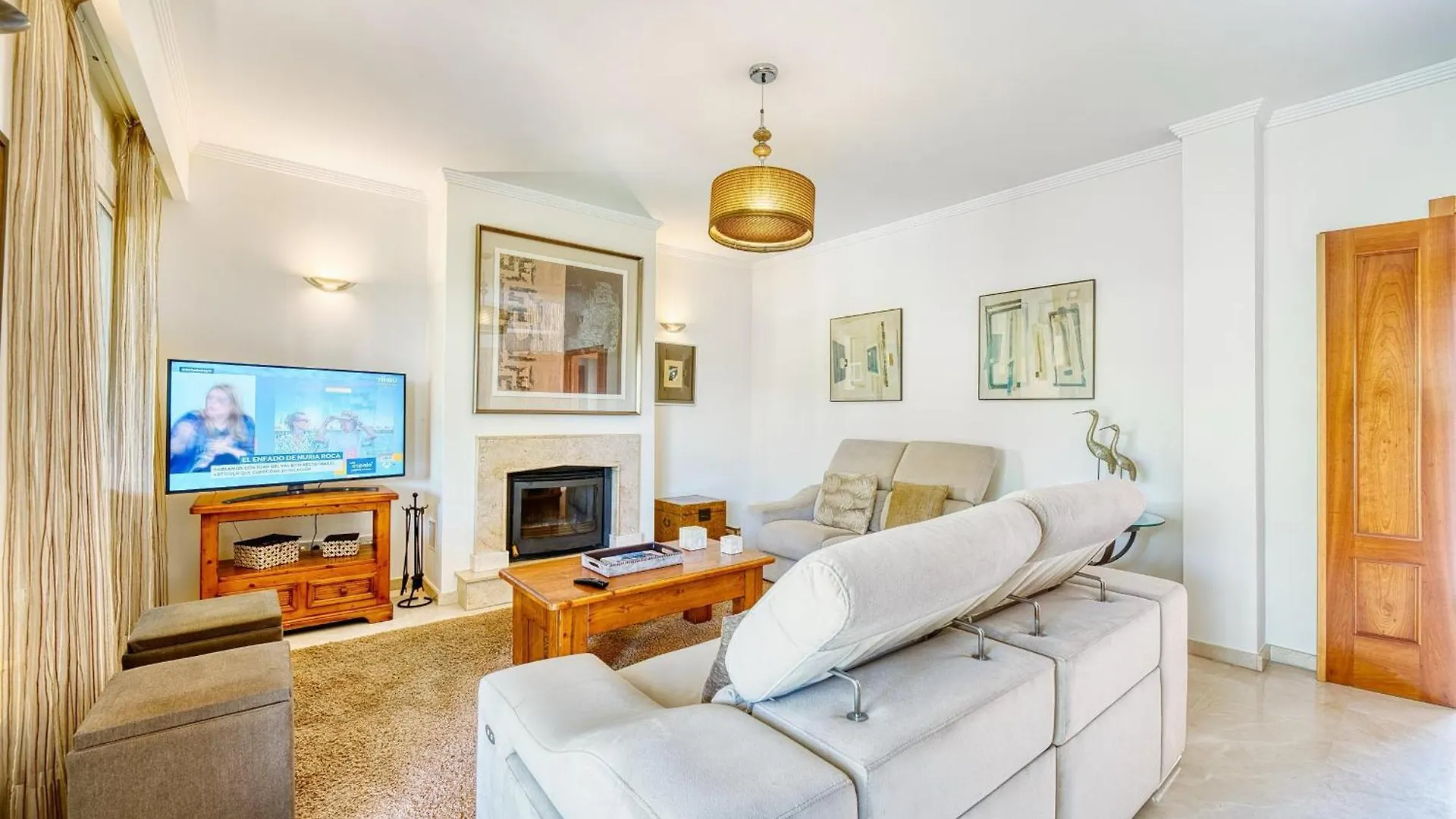 فيلا 3068 Luxury Family Townhouse In Elviria, ماربيا بيت للعطل
